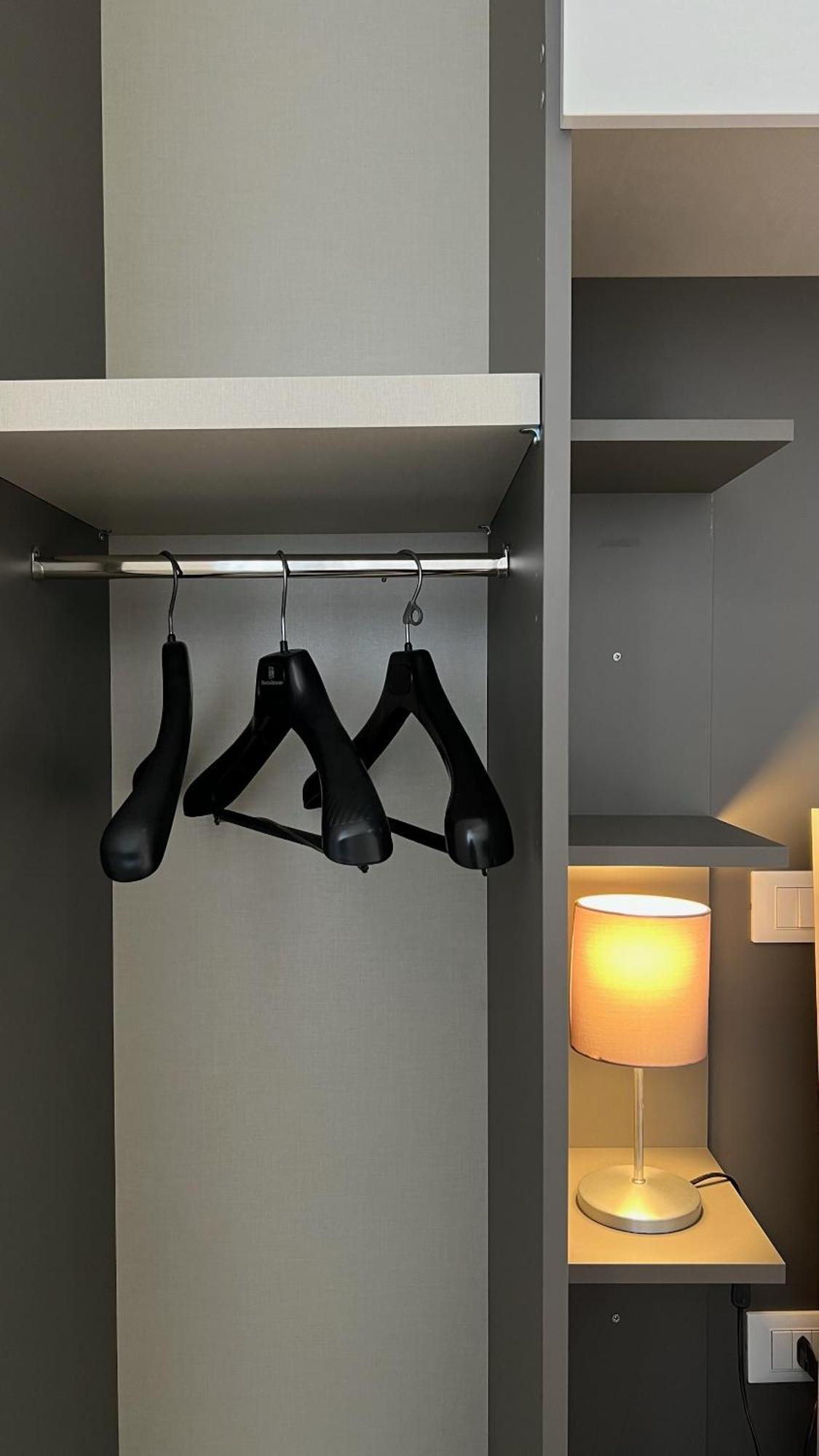 Apartmán Rafael Milano - 10 Min From Linate Airport, Centrale Fs, Ospedale San Raffaele Exteriér fotografie