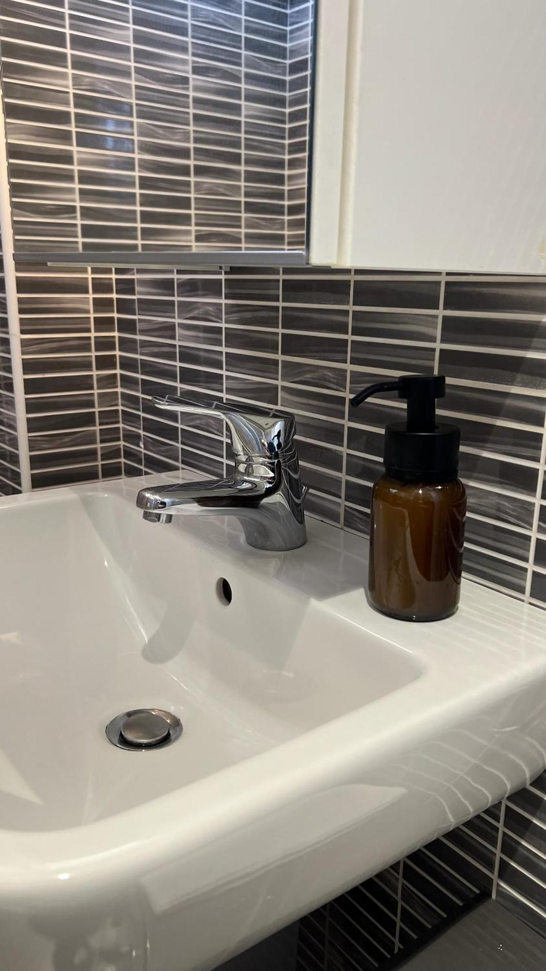 Apartmán Rafael Milano - 10 Min From Linate Airport, Centrale Fs, Ospedale San Raffaele Exteriér fotografie